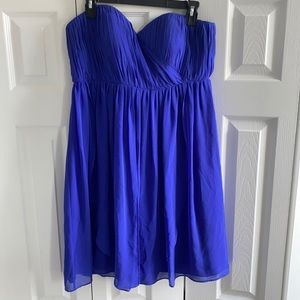 Donna Morgan Strapless Flowy Dress